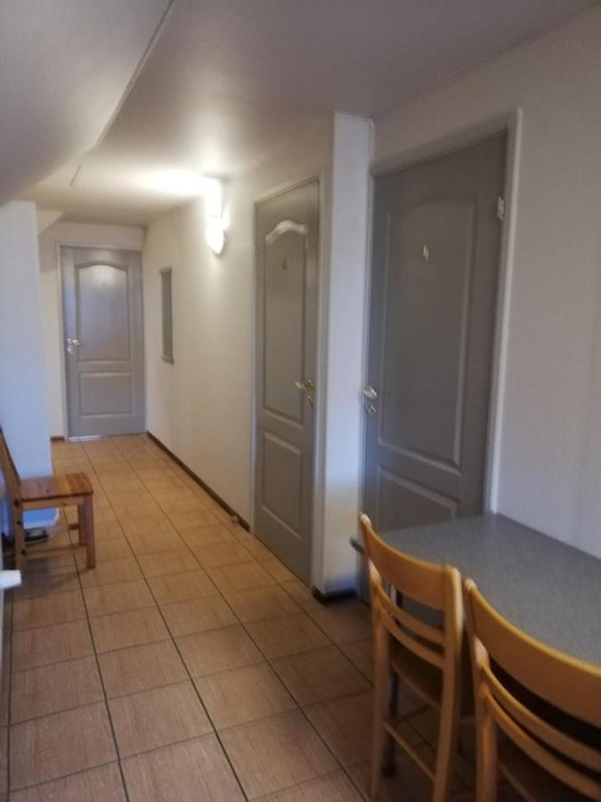 Kullerkupu Guesthouse Kuressaare Eksteriør billede