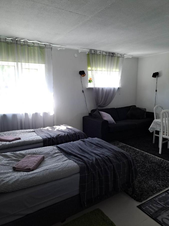 Kullerkupu Guesthouse Kuressaare Eksteriør billede